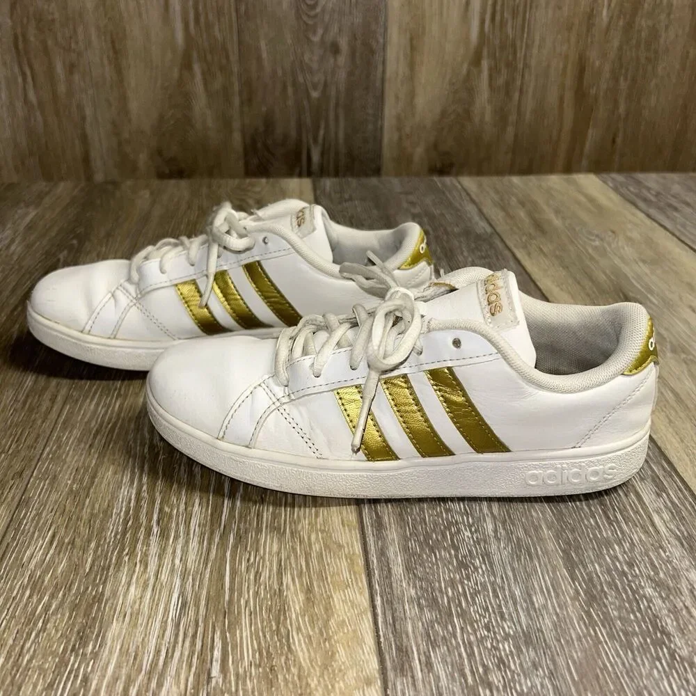 Adidas Baseline Youth US Size 3 Gold White Leather CG5844 Sneaker Shoes